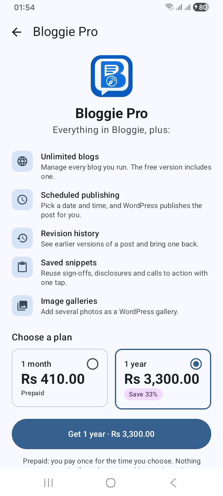 The Bloggie Pro screen listing unlimited blogs, scheduled publishing, revision history, saved snippets and image galleries, with prepaid 1 month and 1 year plans